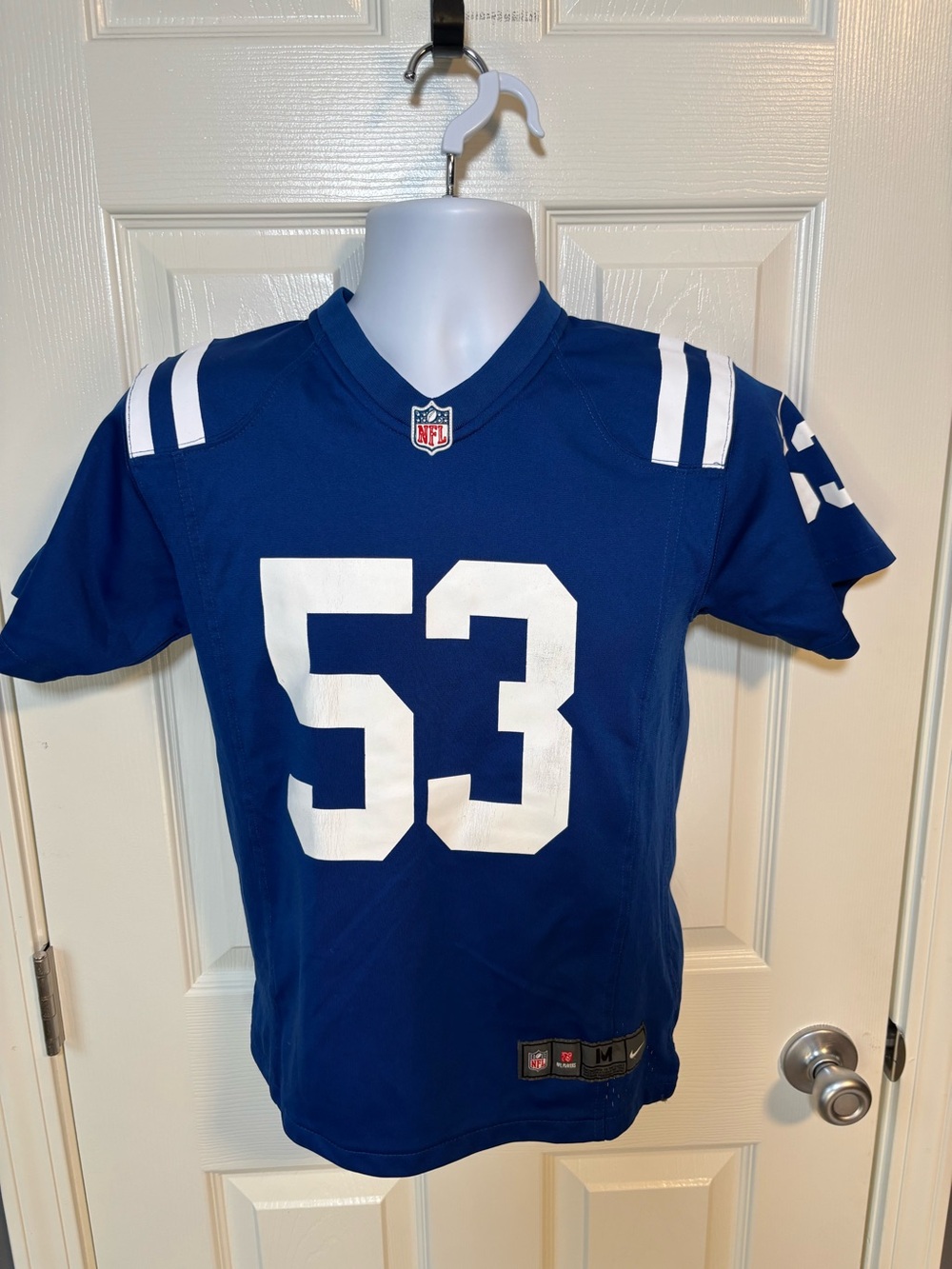 Nike Indianapolis Colts #53 Darius Leonard blue jersey in size Youth Medium